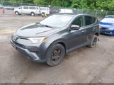 Toyota Rav4 Le JTMBFREV9JJ217073 снимка
