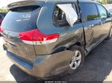 Toyota Sienna Le V6 5TDKK3DCXBS089505 снимка
