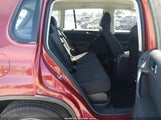 Volkswagen Tiguan S WVGBV7AX5FW020275 photo