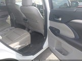 Toyota Highlander Xle 5TDJZRFH3JS558757 снимка