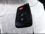 Toyota Prius Three JTDKN3DU1B5349957 fotografie