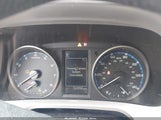 Toyota Rav4 Le JTMBFREV9JJ244662 снимка