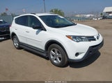 Toyota Rav4 Le JTMBFREV1FJ016162 снимка