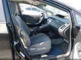 Toyota Prius Three JTDKN3DU5D0346138 снимка