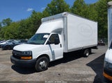 Chevrolet Express Cutaway Work Van 1HA3GTCG7JN002055 снимка