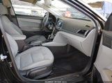 Hyundai Elantra Se KMHD74LF0HU182979 снимка