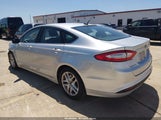 Ford Fusion Se 3FA6P0H71GR114421 photo