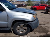 Toyota 4Runner Sr5 V6 JTEBU14R18K032351 снимка