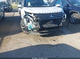 Mitsubishi Outlander Sel 2.5 2Wd/Sel Special Edition 2Wd JA4J3VA81NZ071590 fotografie