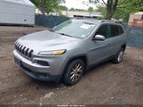 Jeep Cherokee Latitude 1C4PJLCB2GW212657 fotografie
