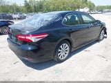 Toyota Camry Le JTNB11HKXJ3047050 photo