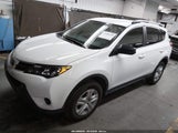 Toyota Rav4 Le JTMZFREV6FJ056901 снимка