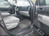Toyota Tundra Grade 5.7L V8 5TFDW5F11DX282532 photo