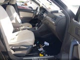 Volkswagen Tiguan 2.0T Se/2.0T Se R-Line Black/2.0T Sel 3VV3B7AX9LM067601 снимка