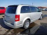 Chrysler Town & Country Touring 2A8HR54P98R801291 fotografie