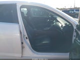 Honda Insight Touring 19XZE4F9XKE002791 снимка