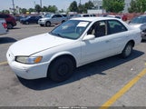 Toyota Camry Le JT2BG22K9V0068845 photo