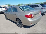 Toyota Corolla Le 2T1BU4EE9AC500013 снимка