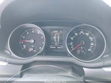 Volkswagen Passat 1.8T R-Line 1VWDT7A38HC086305 fotografie