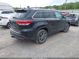 Toyota Highlander Xle 5TDJZRFH6KS585811 photo