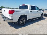 Toyota Tundra Grade 4.6L V8 5TFEM5F1XAX017260 photo