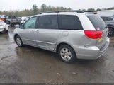 Toyota Sienna Le 5TDZK23C28S113962 снимка