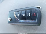 Toyota Camry Se 4T1B11HK5JU647100 photo