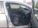 Toyota Prius Le JTDKARFU4K3095166 снимка