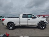 Toyota Tundra Grade 4.6L V8 5TFRM5F15BX026340 photo