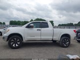 Toyota Tundra Grade 4.6L V8 5TFRM5F15BX026340 photo