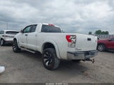 Toyota Tundra Grade 4.6L V8 5TFRM5F15BX026340 photo