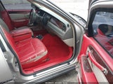 Lincoln Town Car Signature Limited 1LNHM82W16Y603004 fotografie
