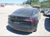Tesla Model 3 5YJ3E1EA7JF020920 fotografie
