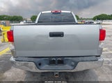 Toyota Tundra 4Wd Truck Grade 5.7L V8 W/Ffv (A6) 5TFUW5F11AX121447 fotografie