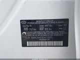 Hyundai Sonata Se 5NPE24AF8JH720001 photo