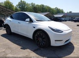 Tesla Model Y Performance Dual Motor All-Wheel Drive 7SAYGDEF4NF524508 fotografie