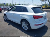 Audi Q5 2.0T Premium/2.0T Tech Premium WA1CNAFY4J2078265 photo