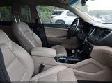 Hyundai Tucson Limited KM8J33A29GU207093 снимка