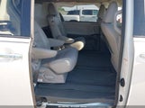 Toyota Sienna Xle 8 Passenger 5TDYZ3DC6HS773207 снимка