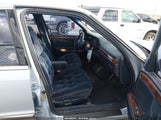 Chrysler New Yorker C-Body Salon 1C3XC66R2PD174870 снимка