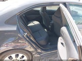Toyota Corolla Le 5YFB4MDE6RP185166 снимка
