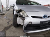 Toyota Prius Two JTDKN3DU8D5565596 снимка
