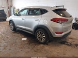Hyundai Tucson Sel KM8J3CA41JU675084 fotografie