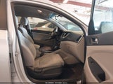 Hyundai Tucson Sel KM8J3CA41JU675084 fotografie