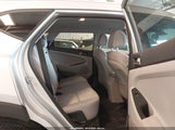 Hyundai Tucson Sel KM8J3CA41JU675084 fotografie