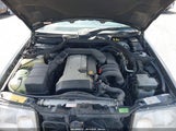 Mercedes-Benz E 320 WDBEA66E5SC279082 снимка