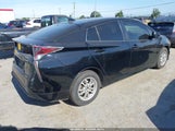 Toyota Prius Two JTDKBRFU5H3029411 снимка