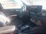 Ford Escape St-Line 1FMCU9MN6RUB33200 fotografie