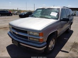 Chevrolet Tahoe Ls 1GNEK13R6XJ326638 fotografie