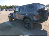 Jeep Wrangler 4-Door Sahara 4X4 1C4PJXEN5RW173547 fotografie